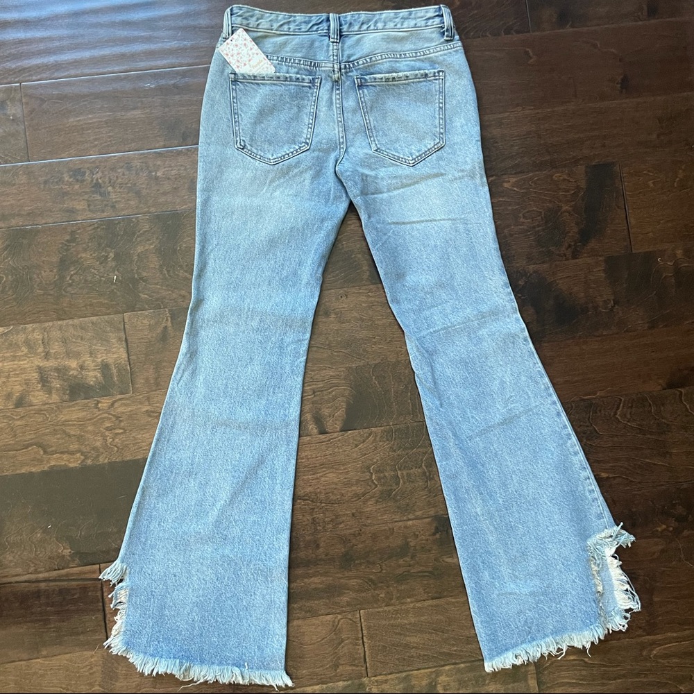 Free People Wide Leg Fringe Hem Jeans - Picture 4 of 8